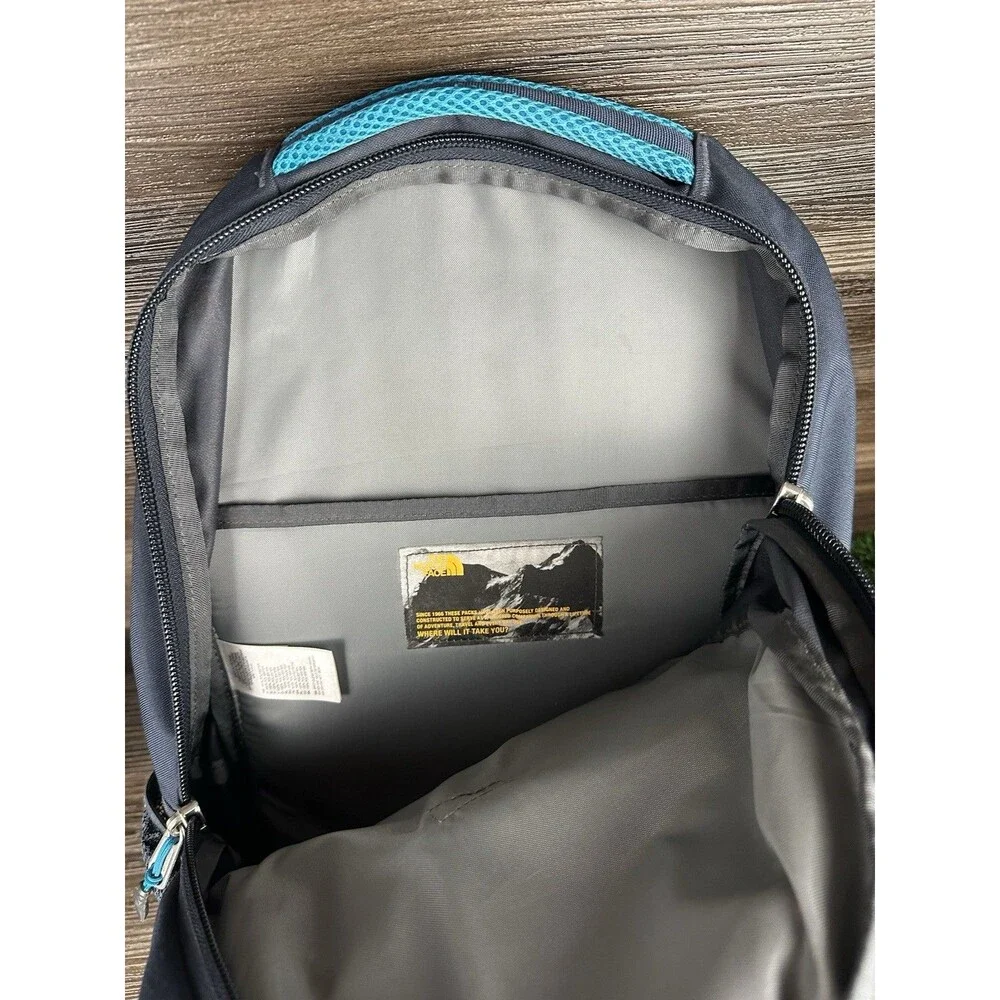 North‎ Face Vault backpack 20 Liter Navy Blue